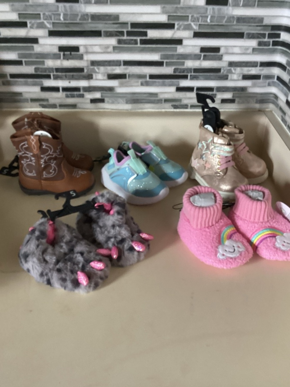 5 pairs of Toddler Size 5 shoes bundle!